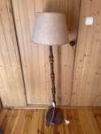 Lampa stojąca PRL vintage, drewniana, 150 cm