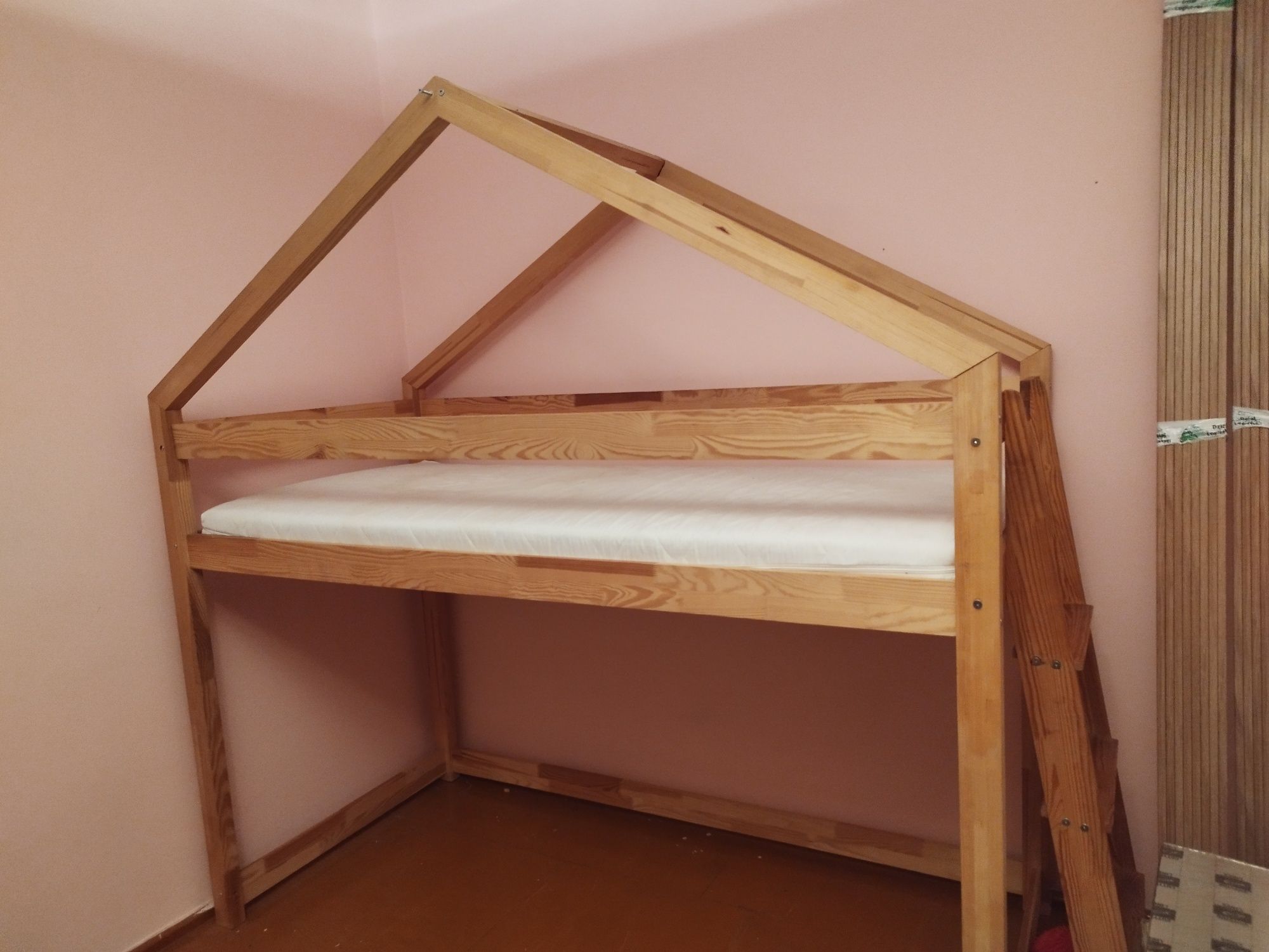 Łóżko piętrowe domek bez materaca