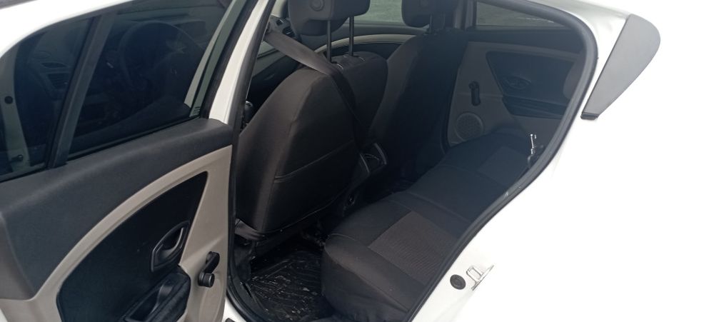 Рено Меган 3 в чудовому стані)