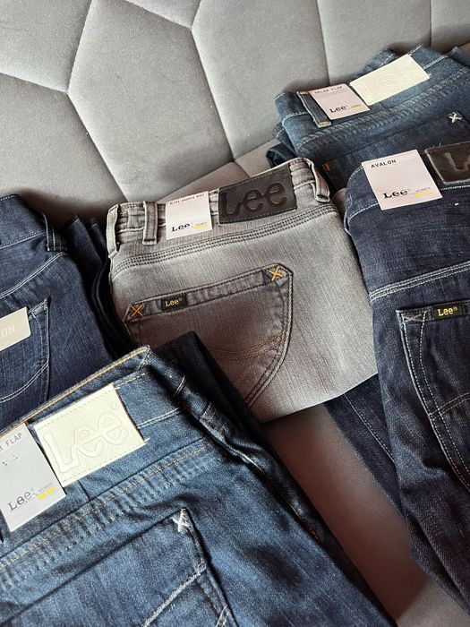 Box jeansow 5 par