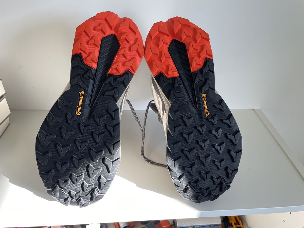 Buty adidas Terrex Trailmaker 2.0 Mid GORE-TEX beżowe