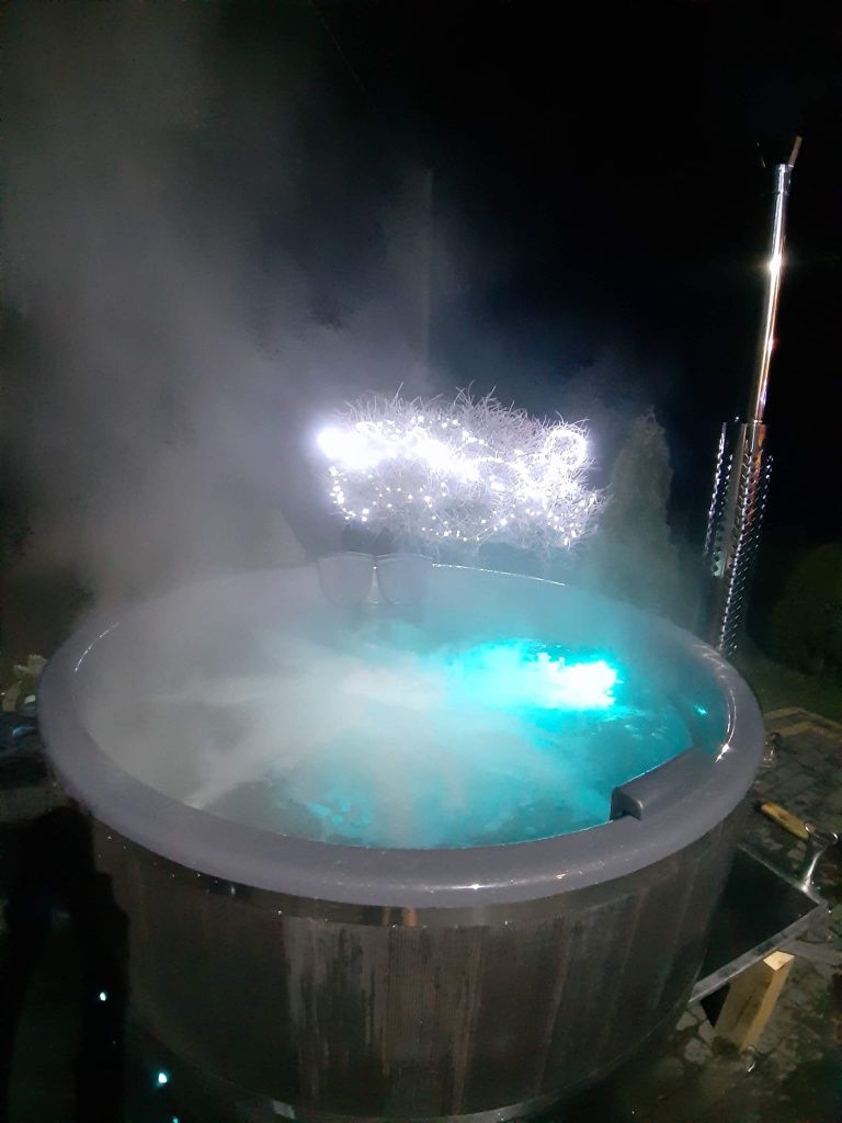 Mobilna balia , gorąc beczkę, jacuzzi,  hot tuba.