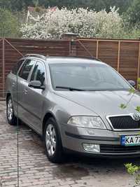 Автомобиль Škoda Octavia