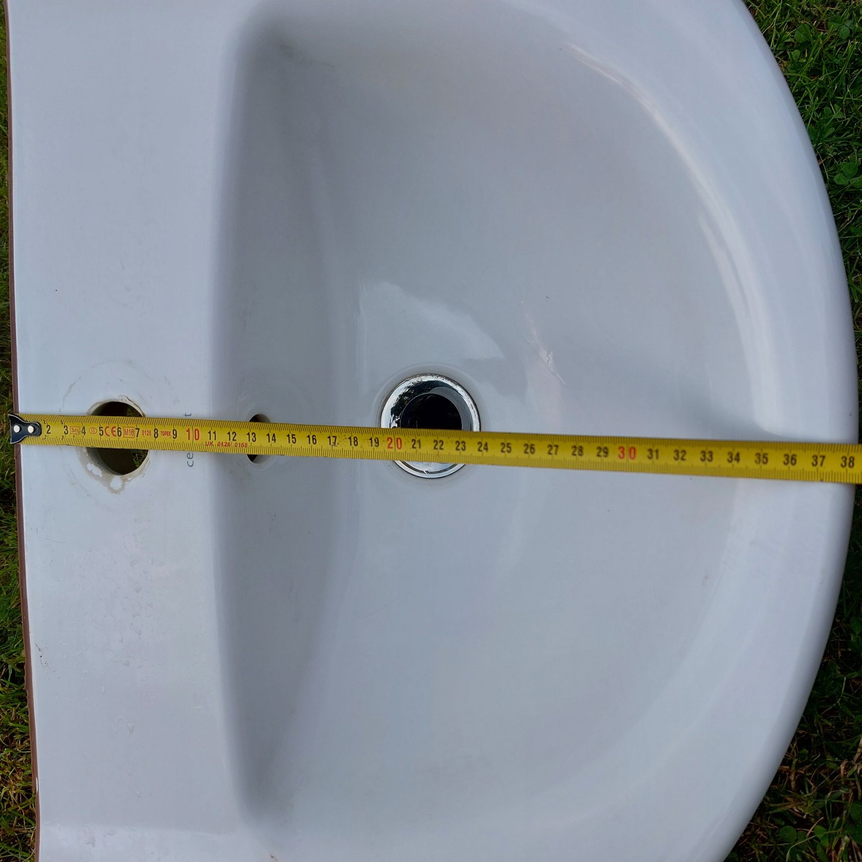 Umywalka używana - szerokość 50cm