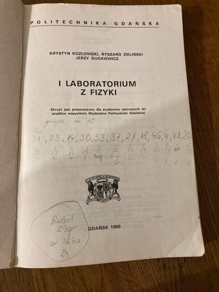 Laboratorium z fizyki Fizyka doświadczalna Kozłowski Zieliński PG