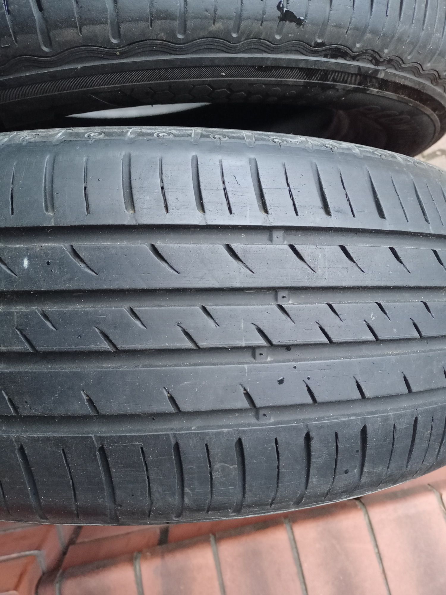 Opony letnie Kumho EcoWing ES31 215/60r16 95V 6,3mm 2017r