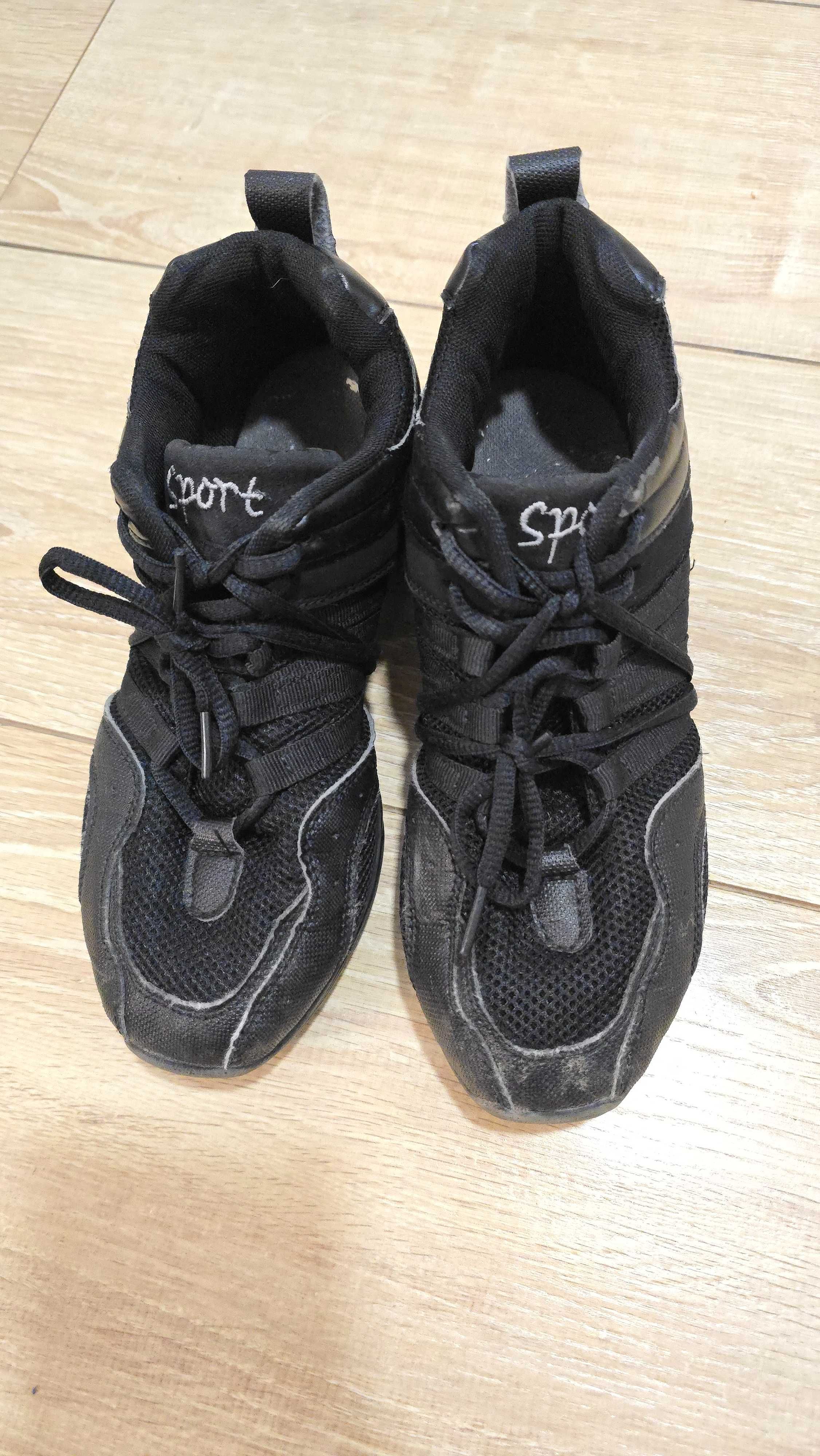 Buty do tańca, jazzówki 37
