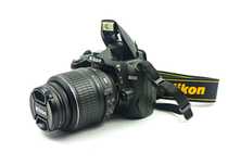 Дзеркальний фотоапарат Nikon D3000 KIT 18-55мм 32Gb [Пробіг 5488/CCD]