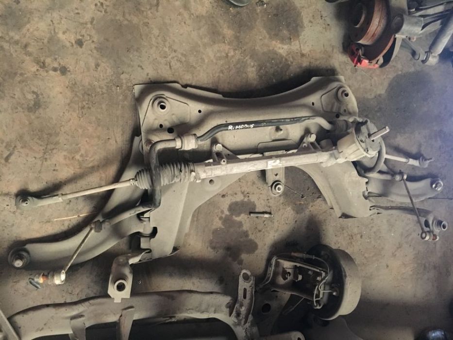 Charrio renault modus 1.5 dci