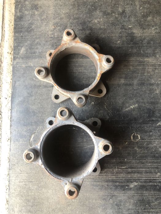 Запчастини до тепловоза ТЭМ2 траверса муфти довга та коротка