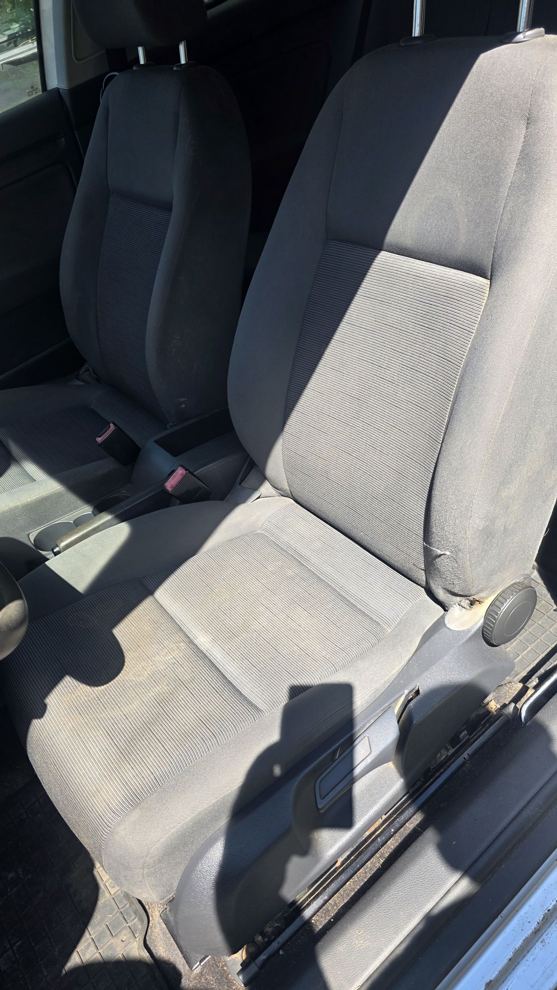 Fotele Przód Kanapa Tył Volkswagen Golf V 2003r