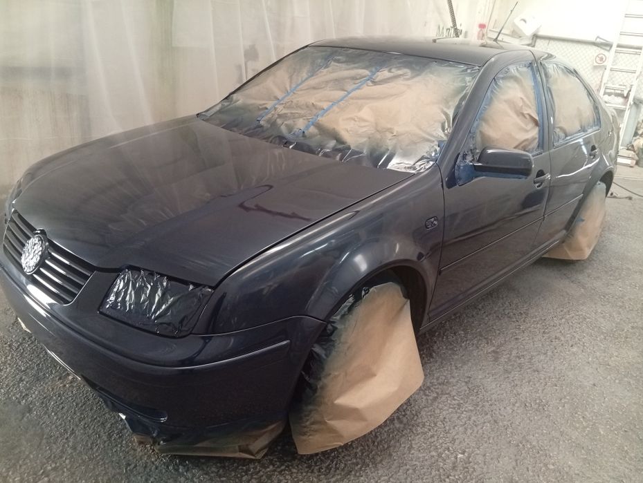 Faço pinturas gerais a carros