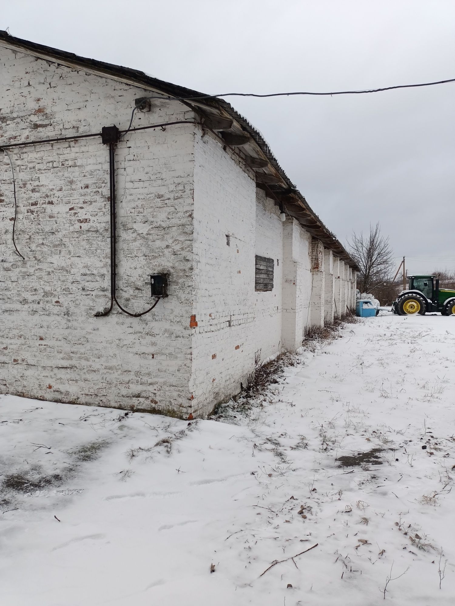 Зерносклади, комори з площадками для сушіння, с. Сушки