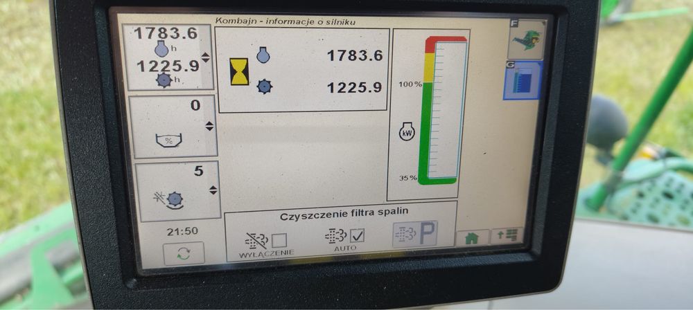 John Deere T670i