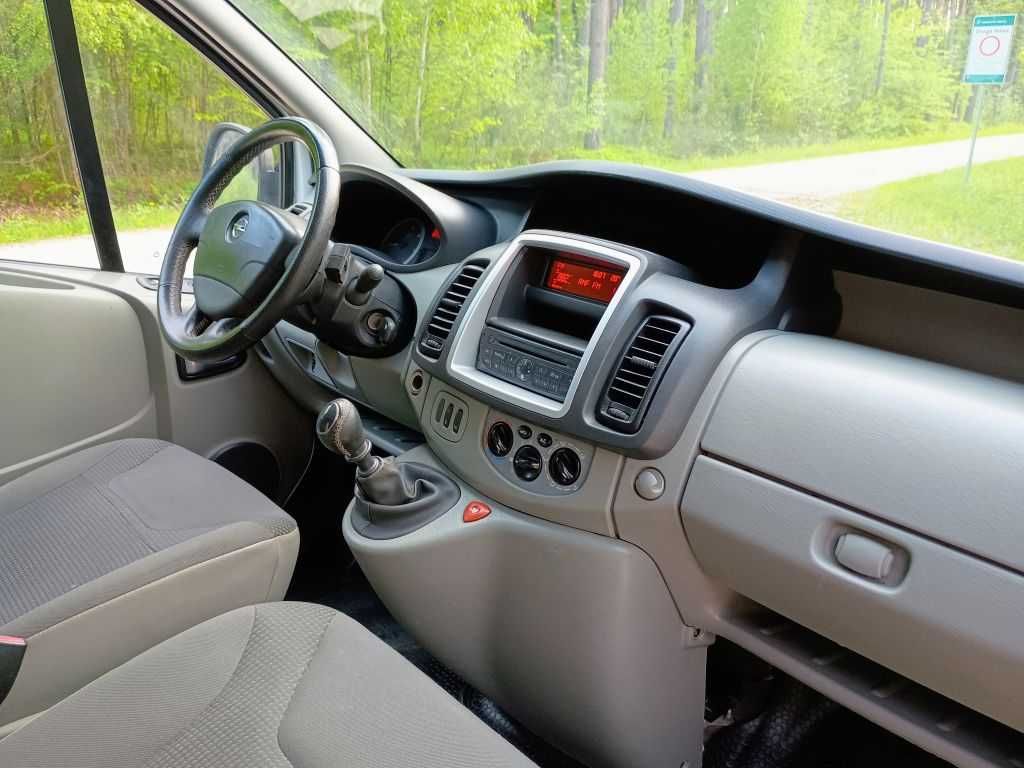 Vivaro 2,0 CDTI 115KM Klima Elektryka Long Hak Skrzydełka Zarejestrowa