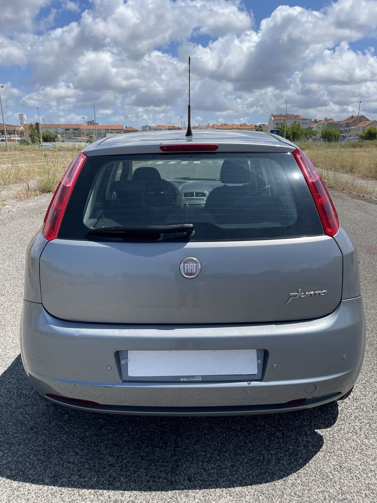 Fiat punto 1.2i 75cv 101.000km 2009