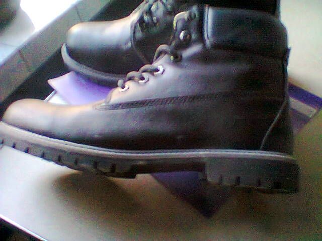 Ботинки демисезонные (Фирма DeFacto, произведены в Турции)