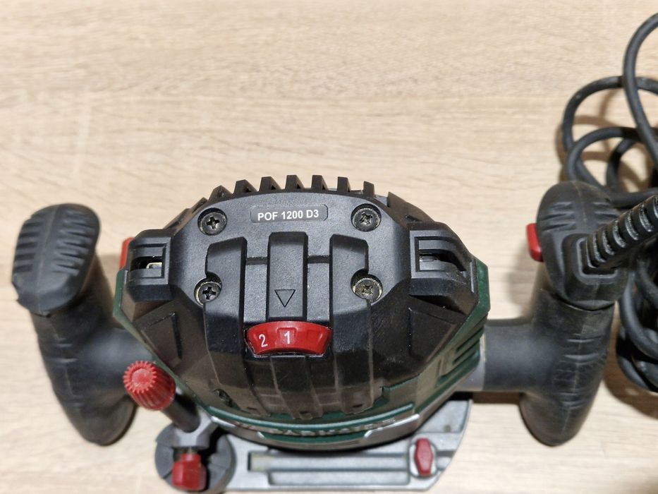 Frezarka parkside pof 1200 d3 urządzenie do obróbki drewna