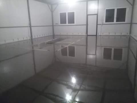 Posadzki przemyslowe,szczotkowane,zacierane na gladko,mycie kostki
