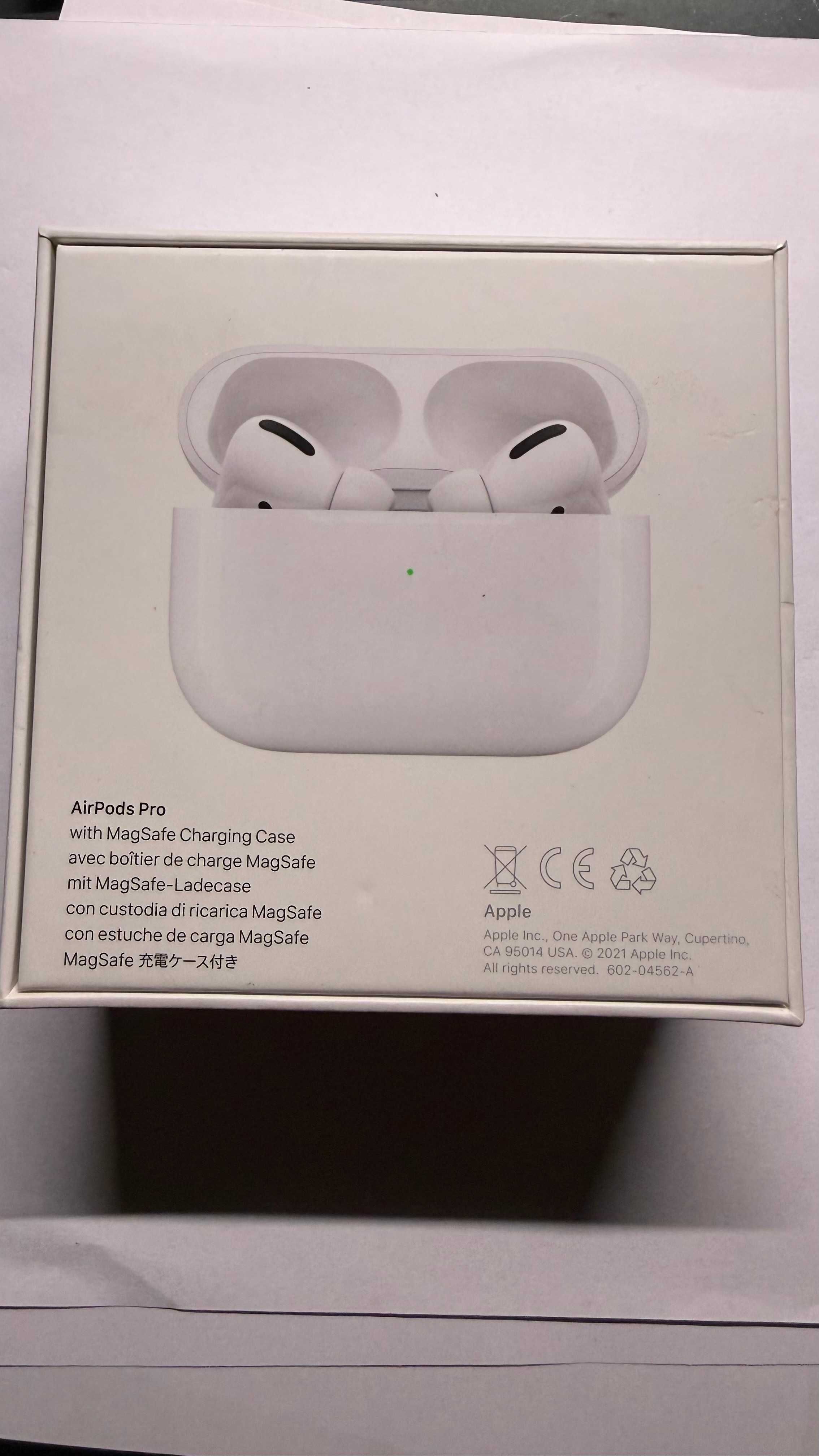 Apple AirPods Pro 1ª Geração (MLWK3TY/A)