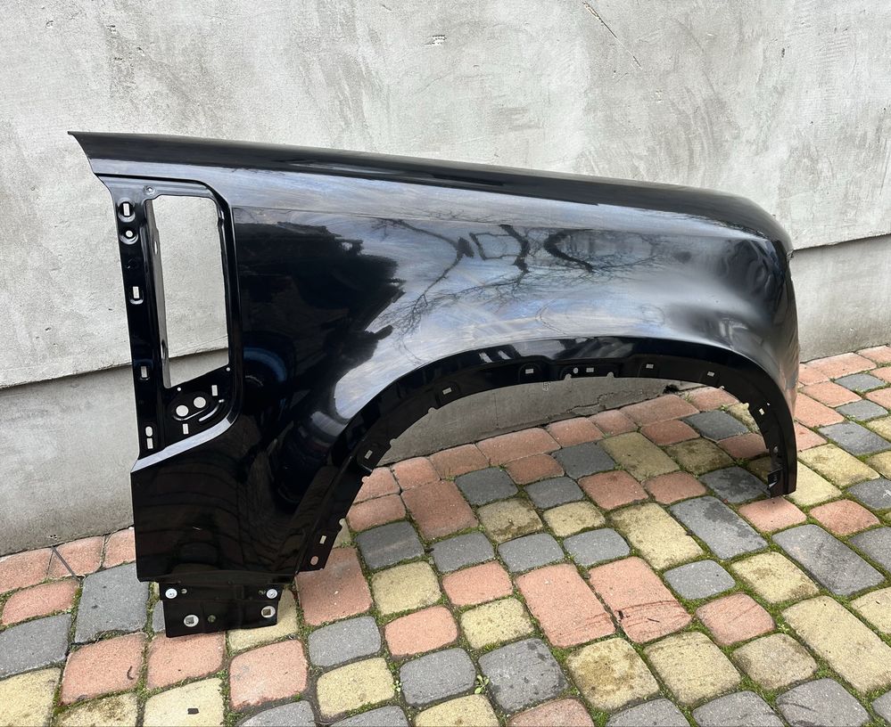 Land Rover Defender 2 крило крила передні наявність