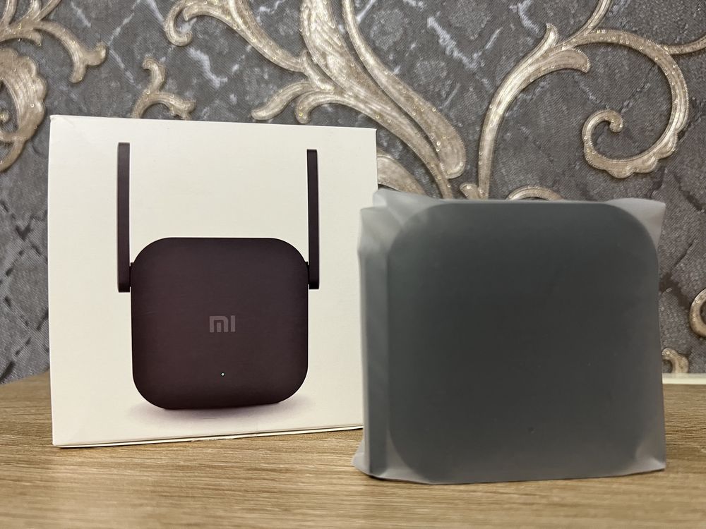 Усилитель сигнала Xiaomi Mi Wifi Amplifier Pro