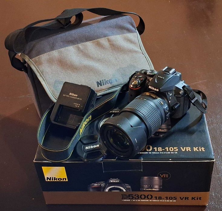 NIKON D5300 + NIKKOR VR 18-105 Stan wręcz idealny