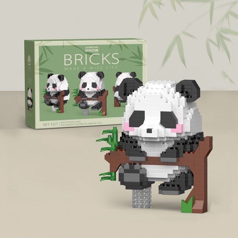 Конструктор Panda Bricks на гілочці