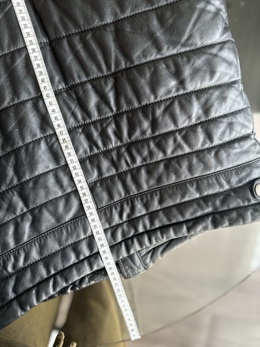 Шкіряна зимова курточка чоловіча