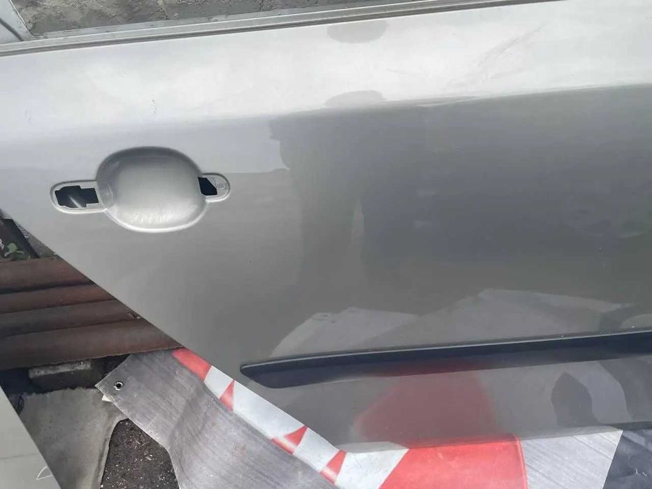 Двері задні права шкода фабія 2, skoda fabia 2 задня двері 4k/F8H