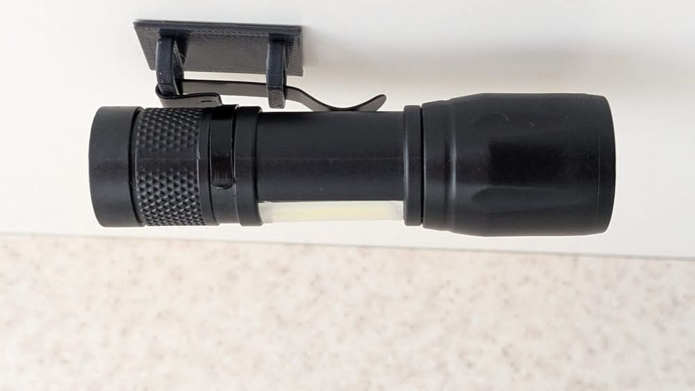 Кишеньковий ліхтарик акумуляторний USB Фонарик карманный аккумулятор