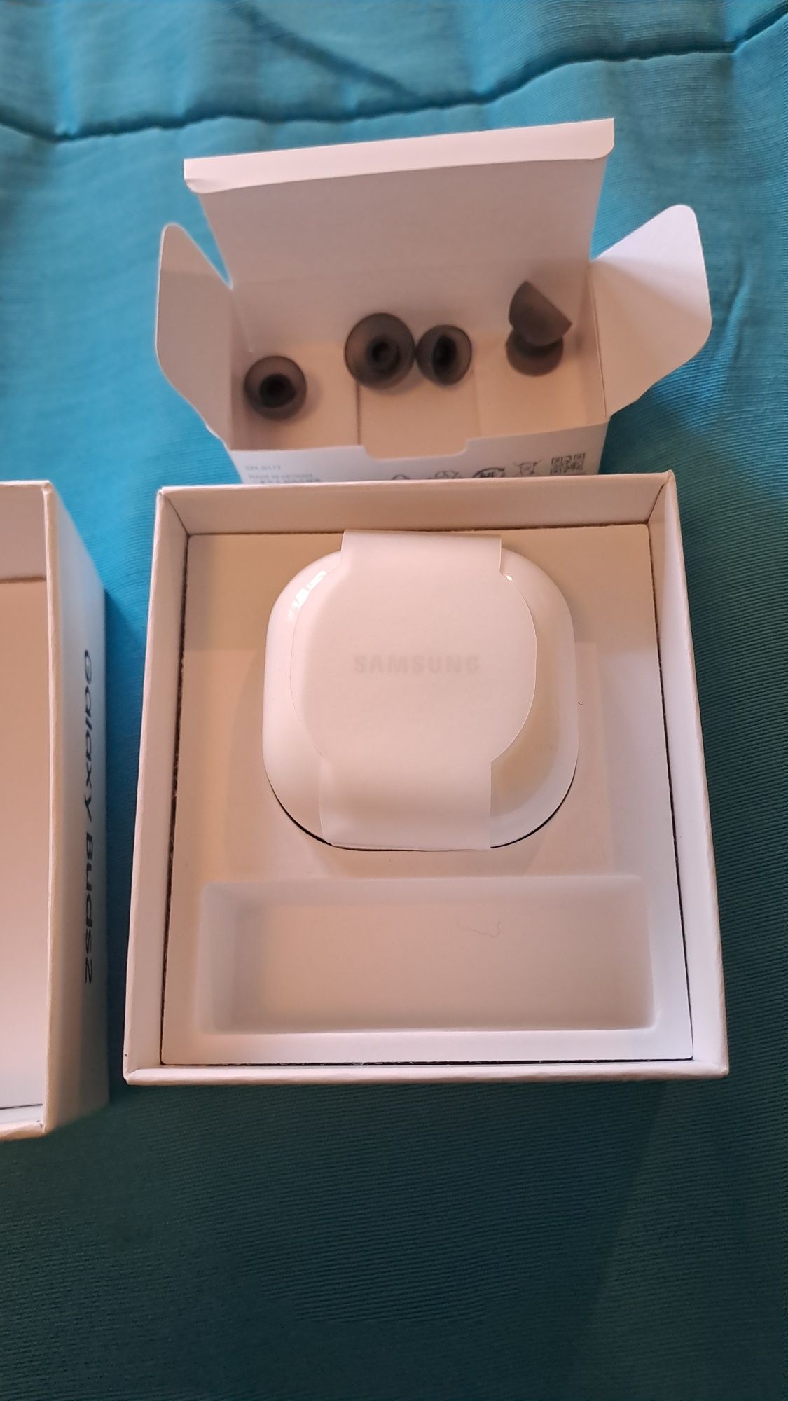 Auricular Galaxy Buds2