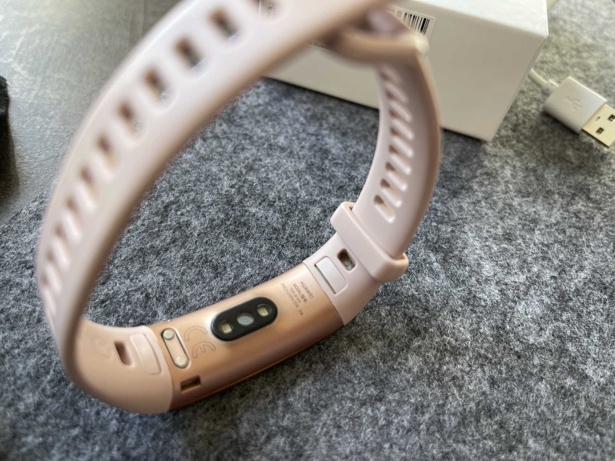 Фітнес-браслет Huawei Band 4 Pro Pink Gold