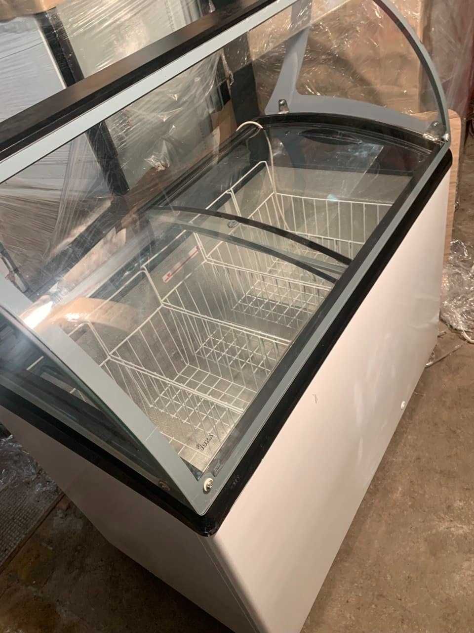Холодильное оборудование  двухдверный шкаф витрина холодильник