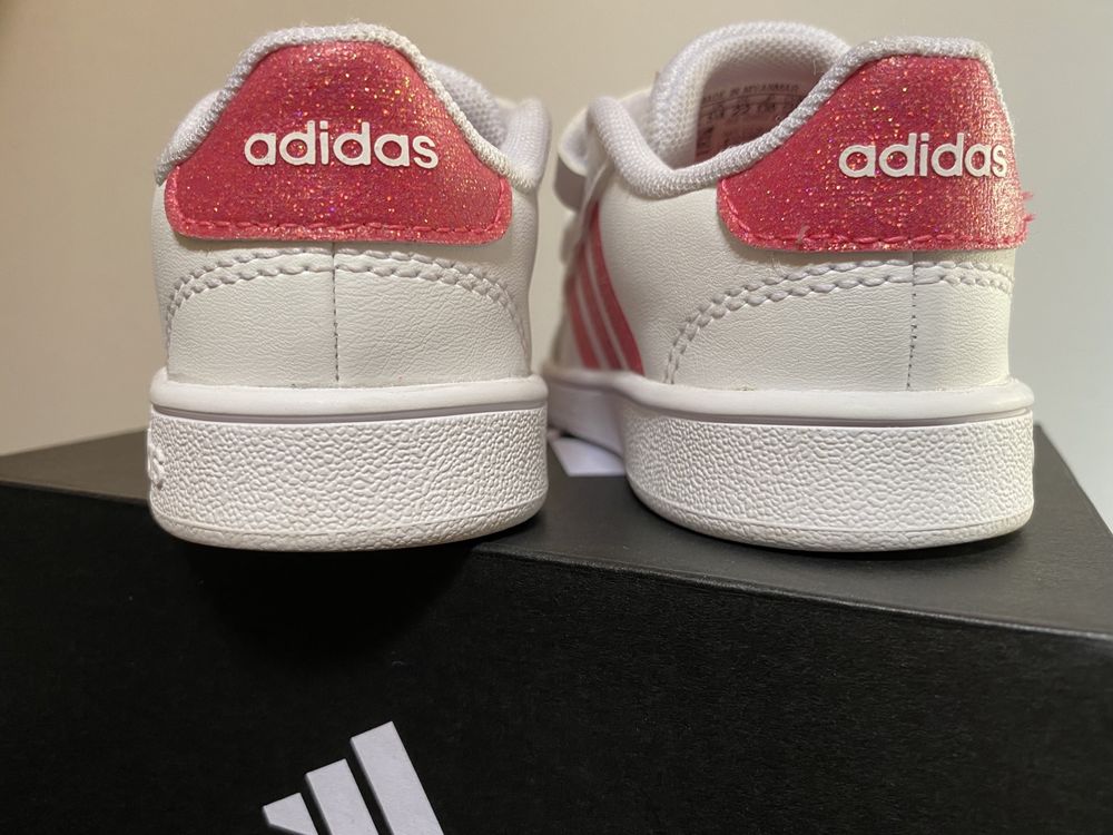 Adidas Grand Court