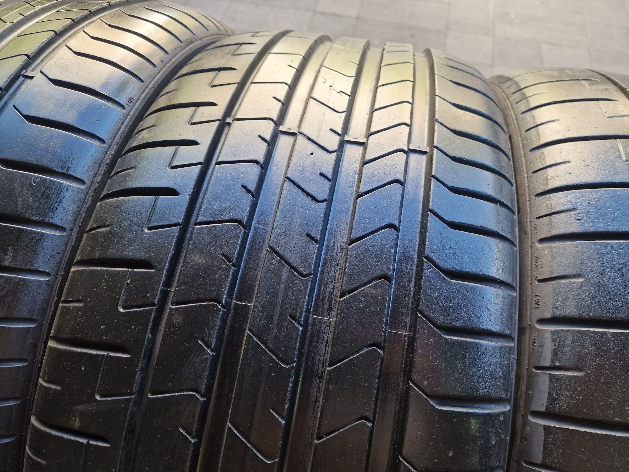 Летняя резина 255/35 R21 285/30 R21 Pirelli