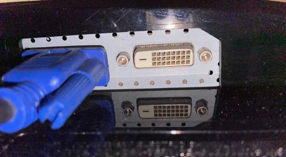 Monitor LG (22 cale)