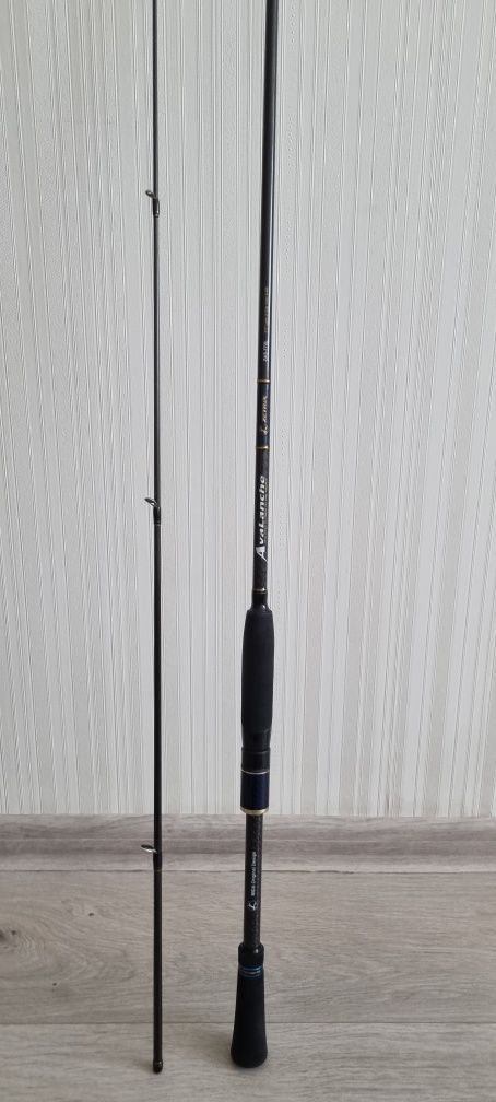 Продам спиннинги Avalanche Zetrix.
