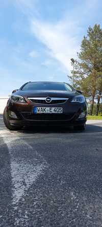 Opel astra j 1.6 turbo sport