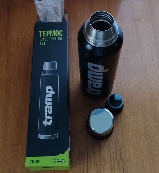 Термос TRAMP Expedition Line 1,6л UTRC-029 Чорний