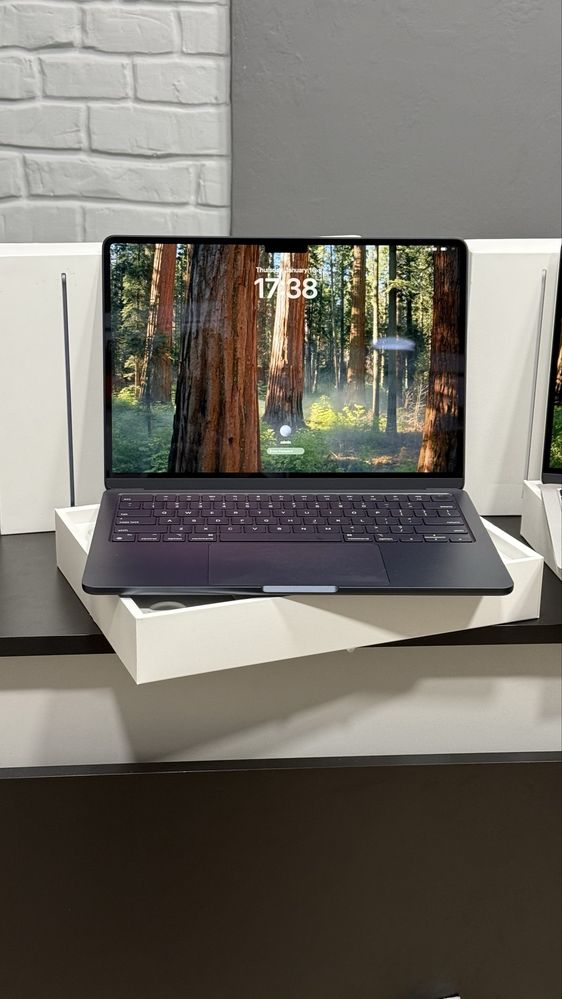 New Open Macbook Air M2 16/256gb midnight, space