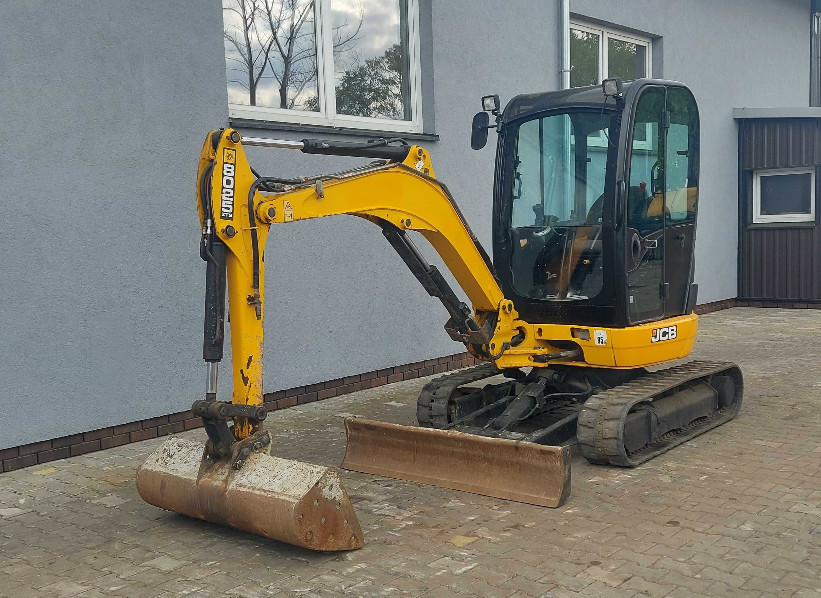 Koparka gąsienicowa Minikoparka JCB 8025ZTS