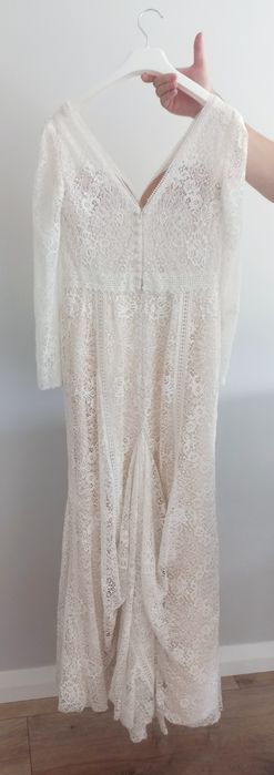 Suknia ślubna z koronki