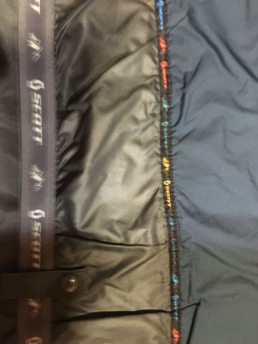 Продам б/у лижи/сноуборд куртку Scott