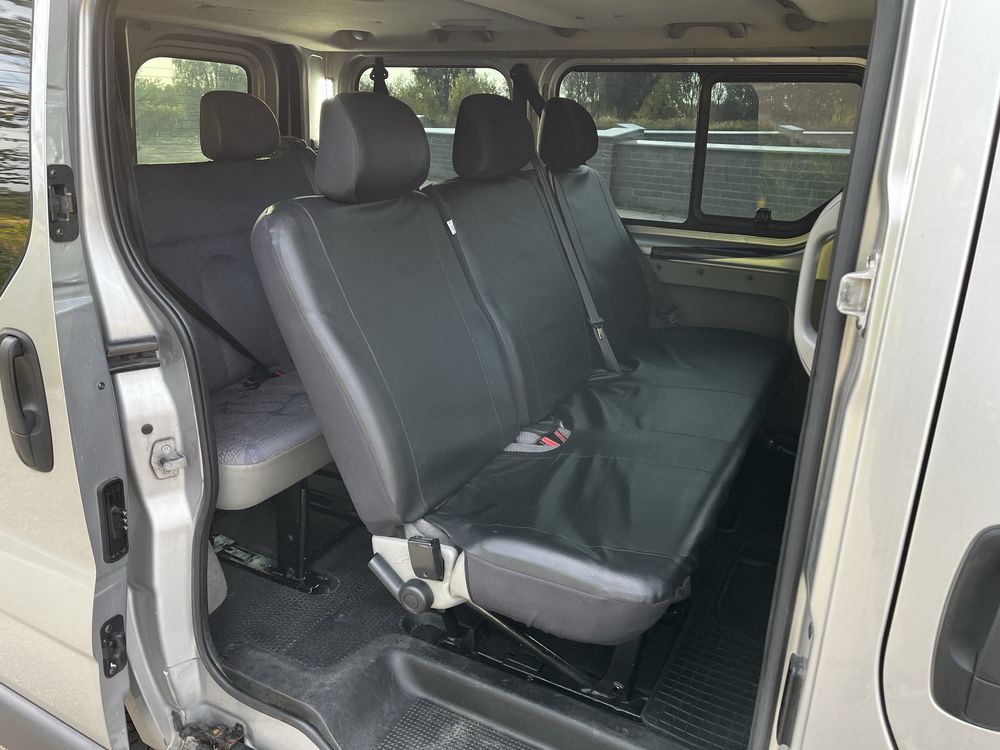Renault trafic 8 os 1.9 dci