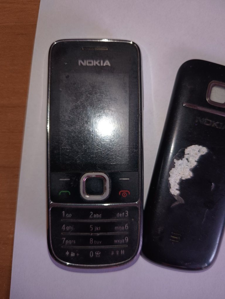 Nokia 2700 c uszkodzona