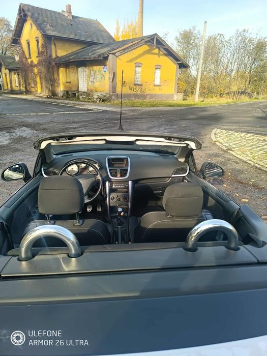 Peugeot 207cc 1.6 benzyna 140tys przebiegu do poprawek blacharskich