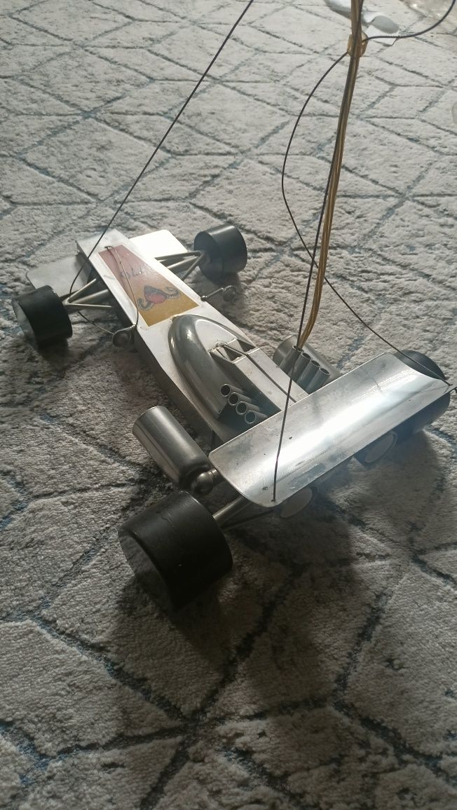 Żyrandol Formuła F1