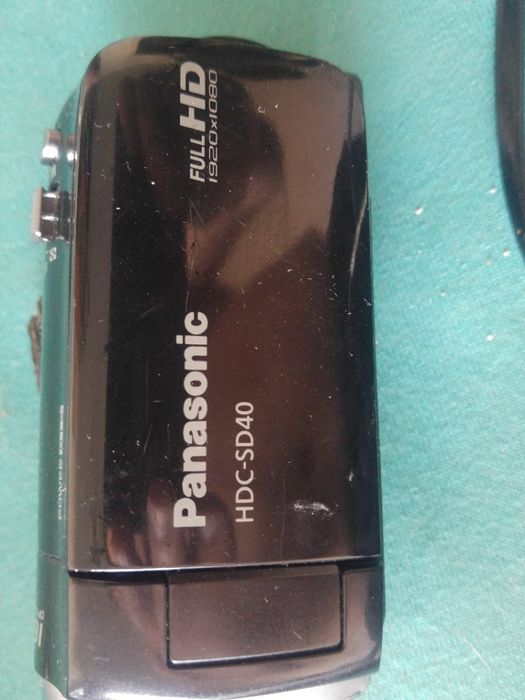 Продам видеокамеру Panasonic HDC-SD40 Black