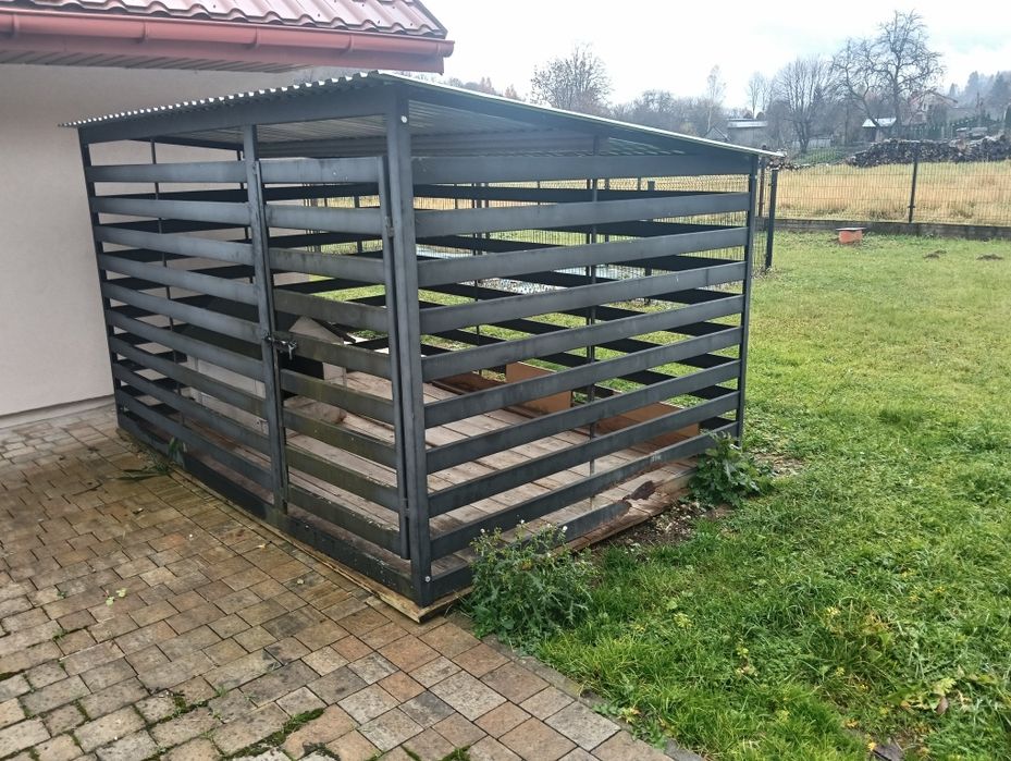 Kojec dla psa wraz z budą